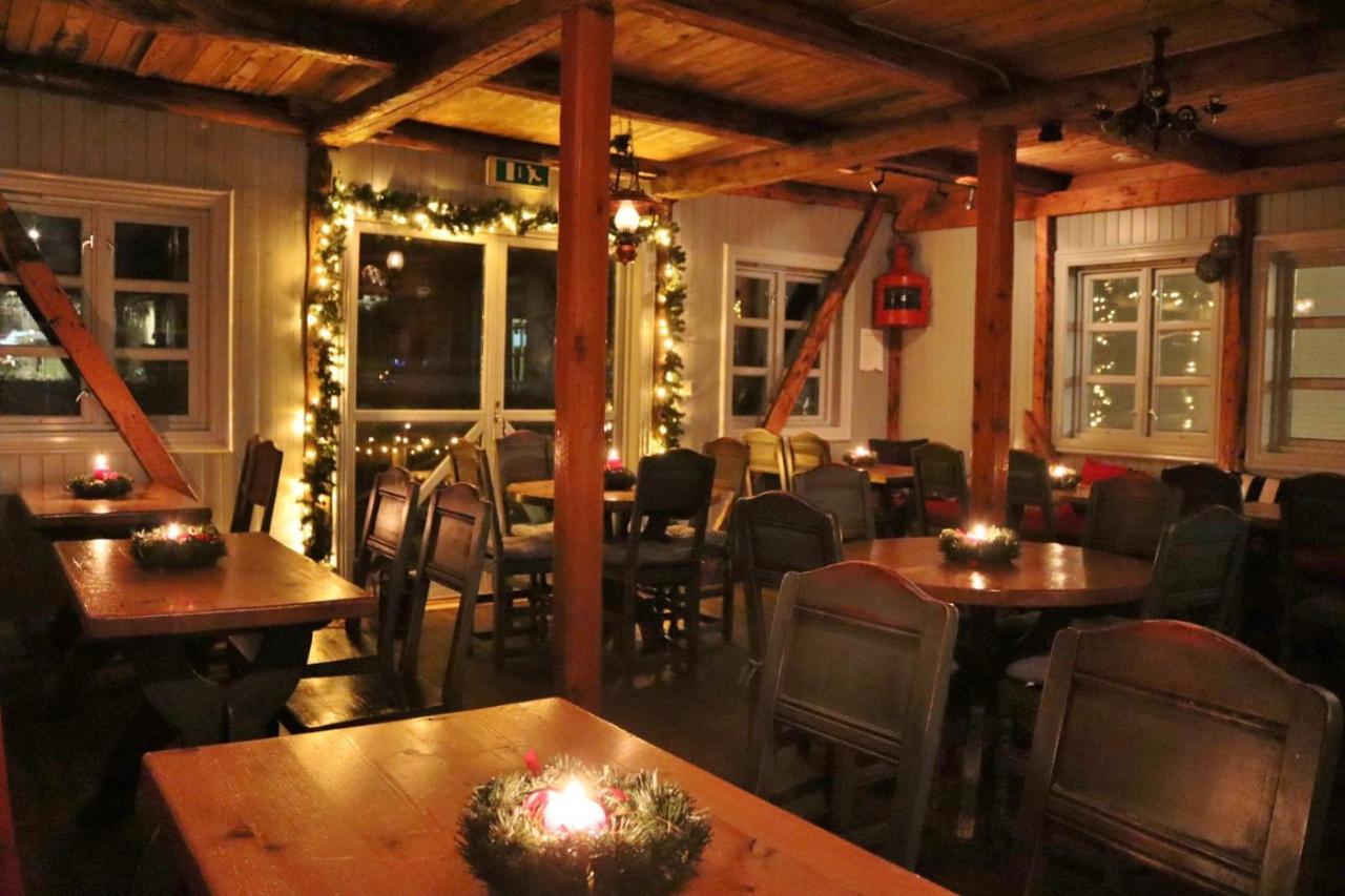 Skrova Heimbrygga Restaurant & Accommodation מראה חיצוני תמונה