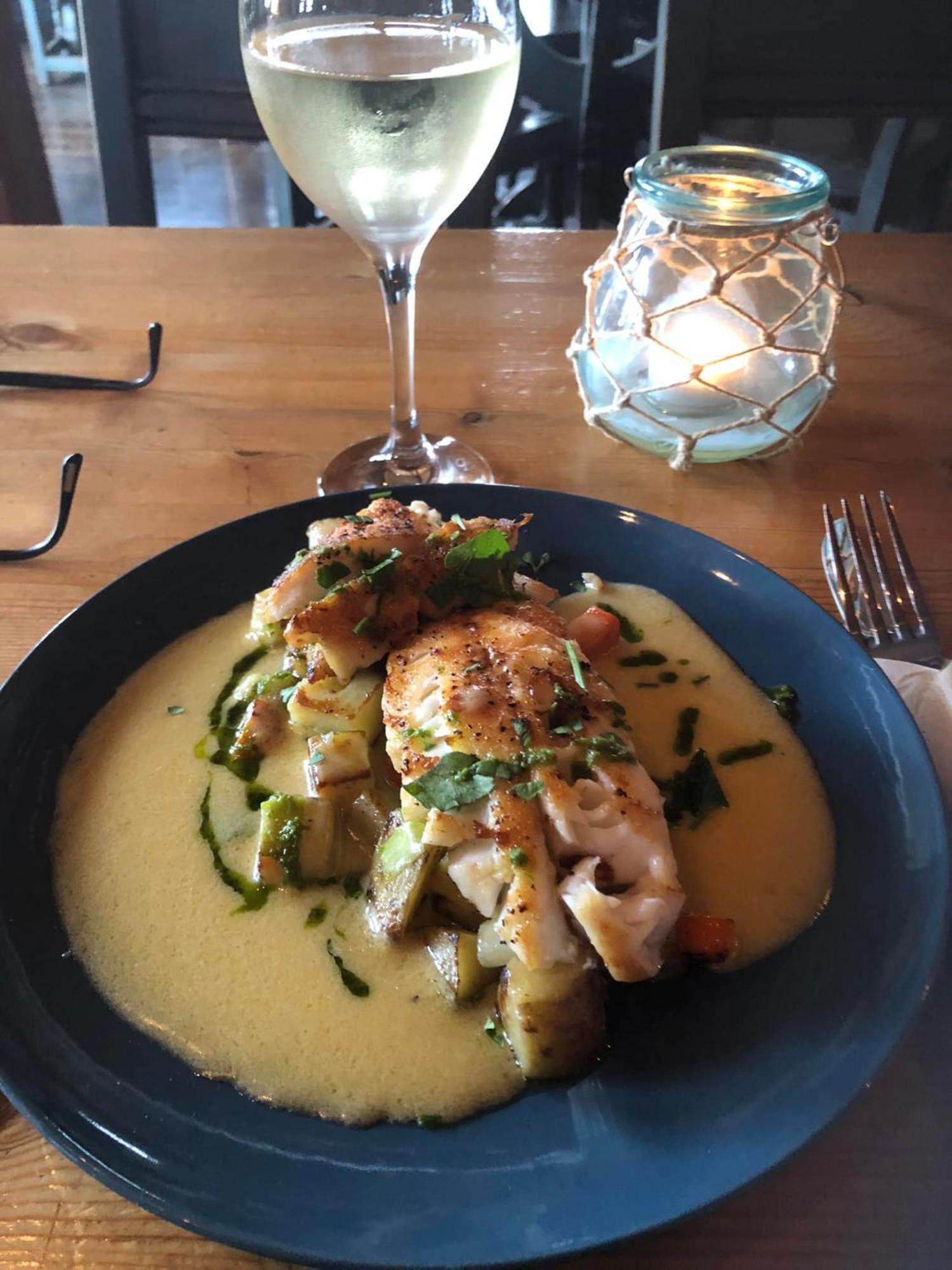 Skrova Heimbrygga Restaurant & Accommodation מראה חיצוני תמונה